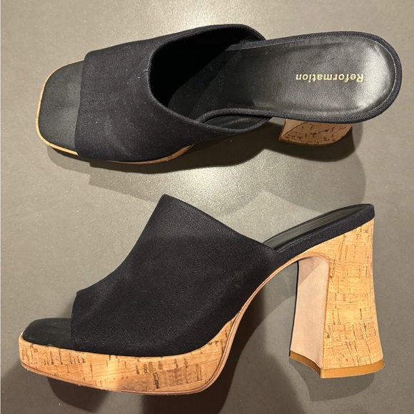 Ninita Reformation Platform Sandals - Picture 2 of 7